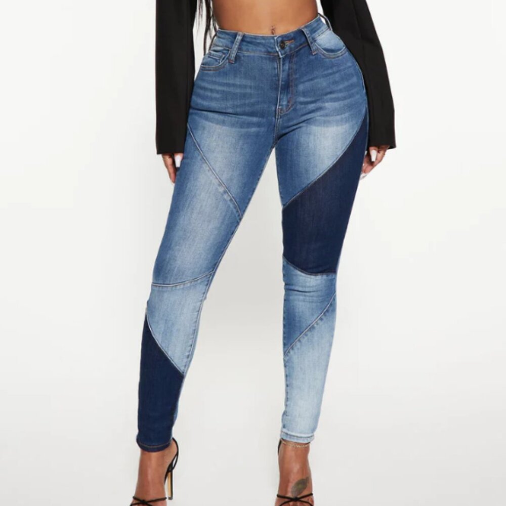 Fashion Nova Two-Tone Blue Skinny Jeans size 14 stay in line mid rise skinny